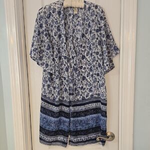 Japna Blue and White Floral Kimono